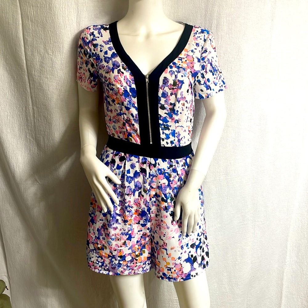 Warehouse Playsuit floral Jumpsuit with zipper size 4